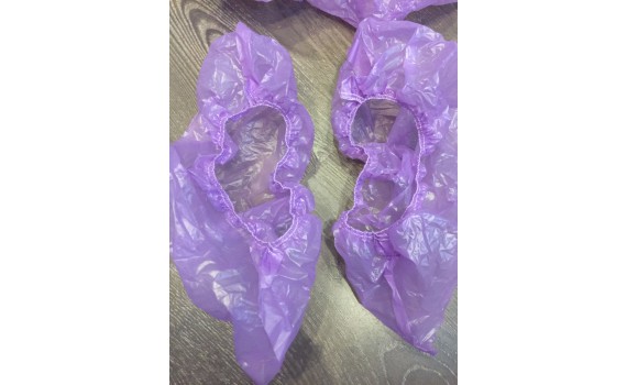 Бахилы полиэтиленовые суперпрочные фиолетовые с двойной резинкой (5.5 гр.) 55 мкм (микрон)